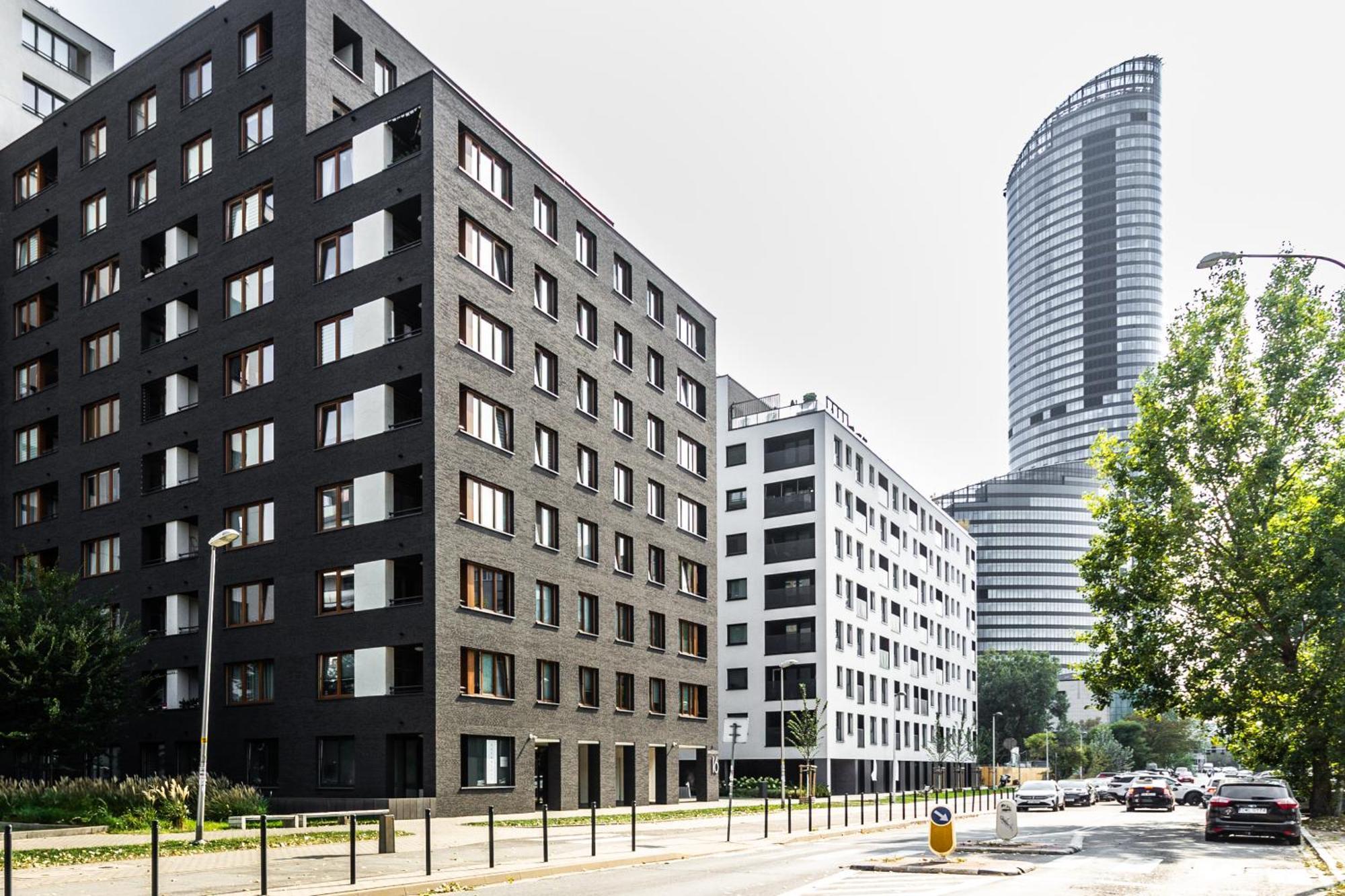 Apartament Near Sky Tower ヴロツワフ エクステリア 写真